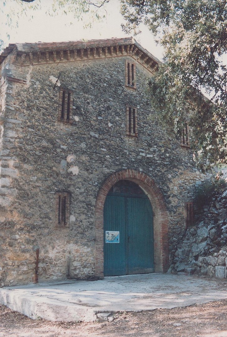 The maganerie in 1987 when used as the wine cellar