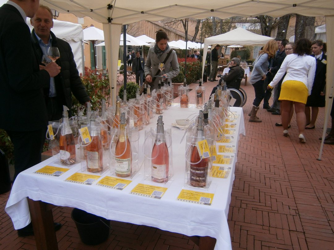 The Rosé Table